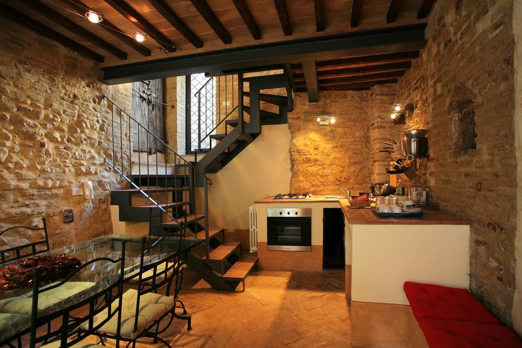 L'Arco Romanico Монтефалько Экстерьер фото